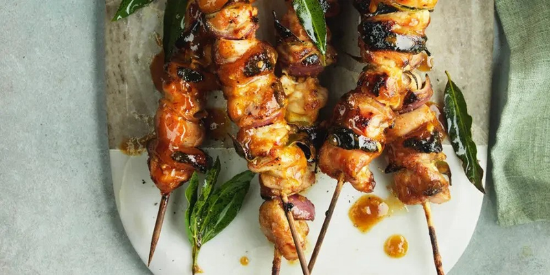 STICKY SPICY CHICKEN KEBABS