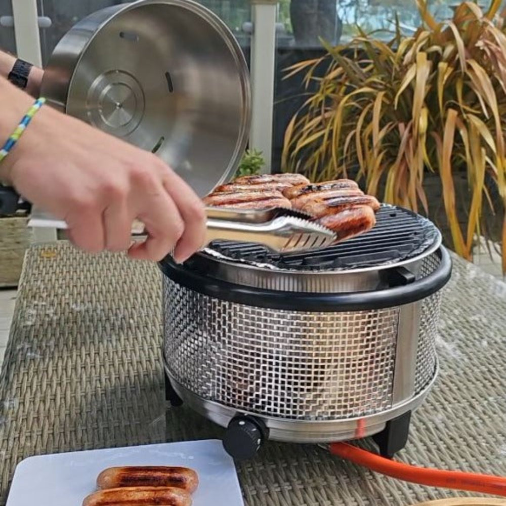 COBB Portable Gas cooker with sausages